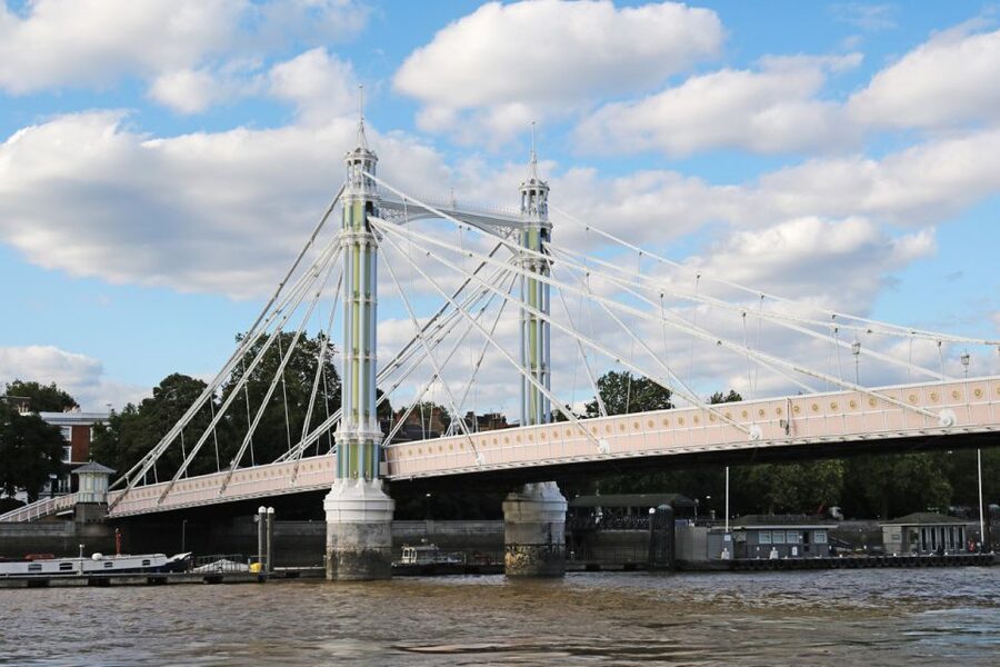 London: Westminster to Kew River Thames Cruise - Why the Thames route from Westminster to Kew is such a smart bet
