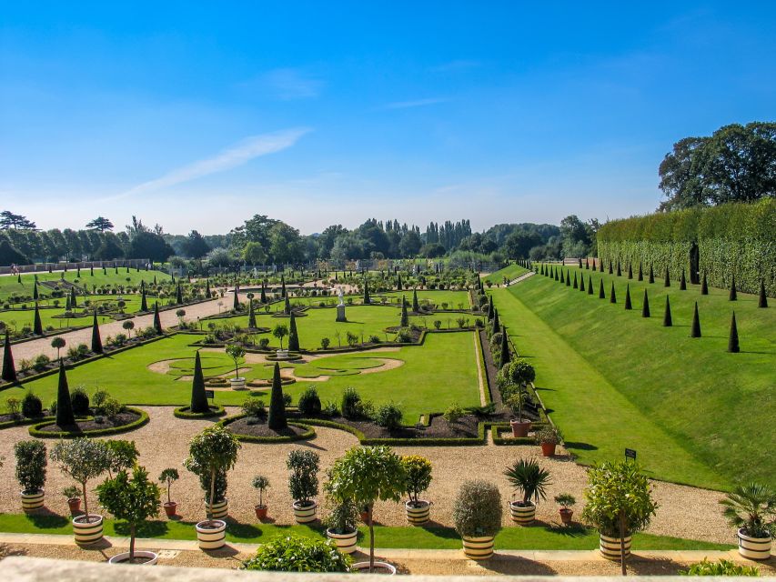 London: Windsor Castle & Henry VIII's Hampton Court Palace - London Panoramic Drive to Set the Mood