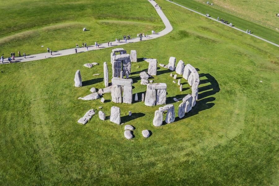London: Windsor, Stonehenge, Bath, and Roman Baths Day Trip - Key things to know before you go