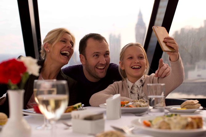 Lunch River Cruise on the Thames with 2-Course Meal - What the river route actually shows you, from Tower of London to Westminster