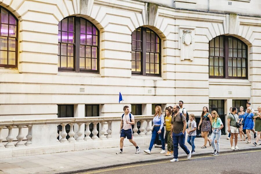 Magical London: Harry Potter Guided Walking Tour - Millennium Bridge and the St Paul’s Cathedral stretch: the big movie landmark moment