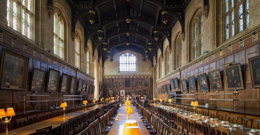 Oxford: Christ Church Harry Potter Film Locations Tour - Practical tips: meet point, start times, and what to bring