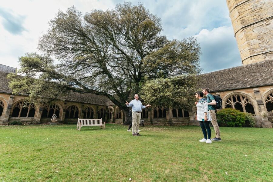Oxford: City and University Tour, including college entry - How the Collegiate and Tutorial System Changes Everything