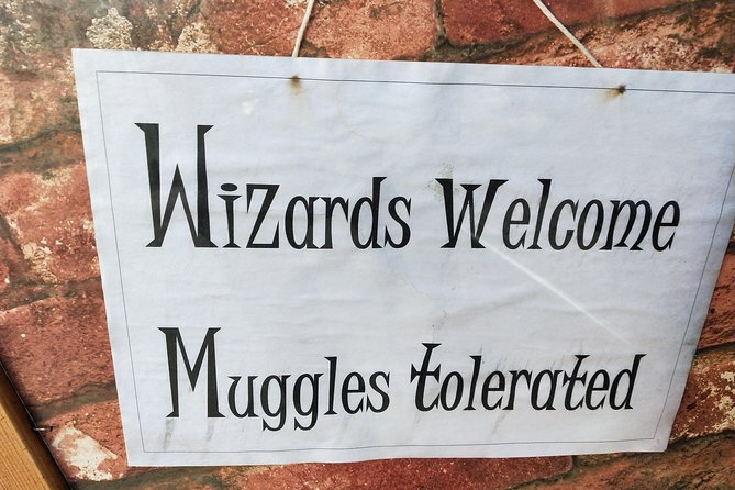 Oxford Harry Potter Insights entry to Divinity School PUBLIC Tour - The Turf, Three Broomsticks vibes in a real Oxford alley