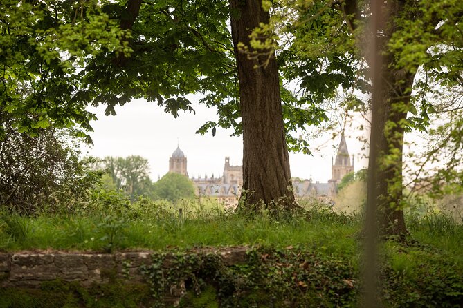 Oxford Sightseeing River Cruise Along The University Regatta Course - Group size and why it makes the cruise better