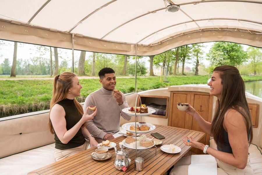 Oxford: Sightseeing River Cruise with Afternoon Tea - Quick hits before you go