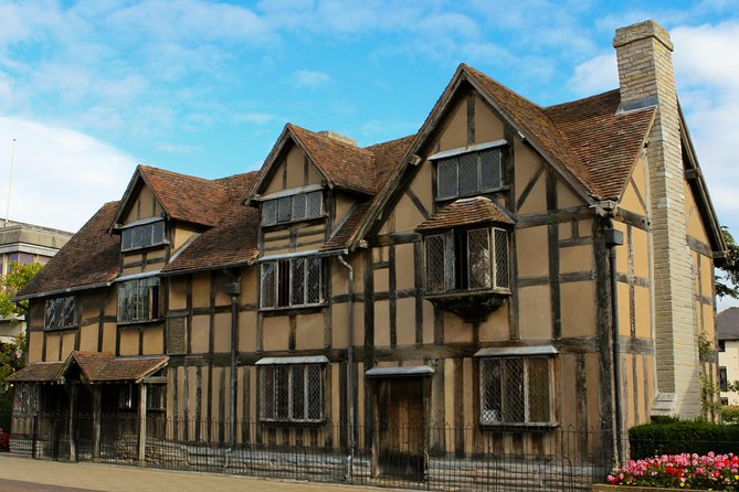 Oxford, Stratford, Cotswolds & Warwick Castle Tour from London - Stop 4: Oxford Walking Tour and St Mary the Virgin Church Entry