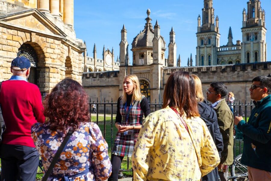 Oxford: University and City Walking Tour with Alumni Guide - Student-Led Oxford, Where the Stories Explain the Buildings