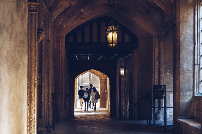 Oxford University Walking Tour by Alumni™ & Optional New College - Price and value: what your money actually buys