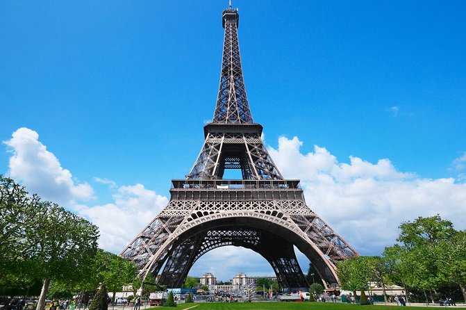 Paris by Rail with Sightseeing Bus and River Cruise - Who should book this day trip, and who might want to skip it