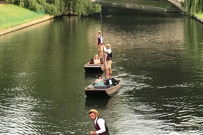 Private Cambridge Punting Tour - Chauffeur Stories and On-Water Personality: What You Should Expect