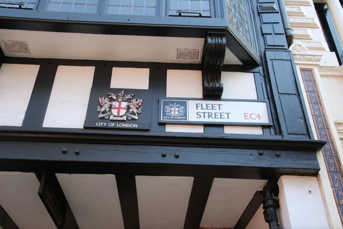 Private Group: Historical Pub Walking Tour of London - The Old Bank of England Pub: A Former Banking Hall Feel