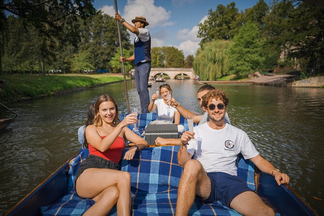 Punting Tour in Cambridge - Where you start: city-centre stations and the easiest way to arrive