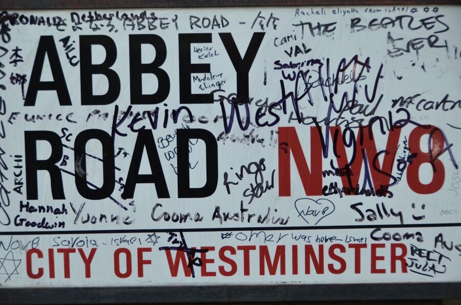 Rock ‘n Roll London Tour By London Taxi - Key things to look forward to