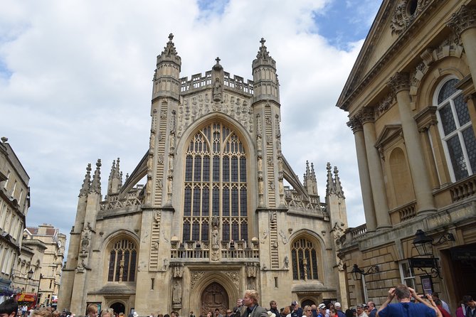 Roman Baths and Bath City Walking Tour - Pump Rooms and Upper Assembly Rooms: The Spa-Life Social Scene