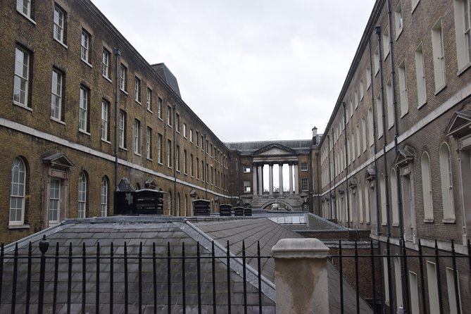 Sherlock Holmes Walking Tour in London - FAQ