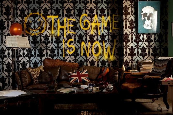 Sherlock: The Official Live Game - Official Video Guidance: Benedict Cumberbatch and More