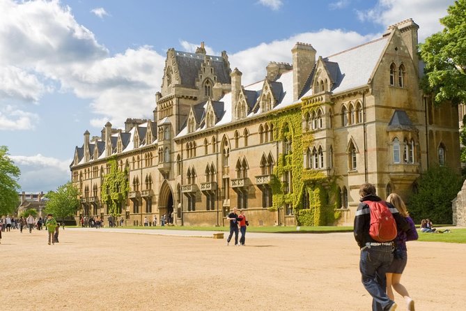 Small Group Cotswolds Villages, Stratford and Oxford Day Tour from London - Shakespeare’s Birthplace and the church fees: how to plan your budget