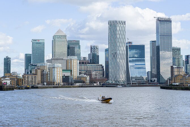 Speedboat Cruise Tour: Embankment OR Westminster Pier -70 minutes - A Speedboat Ride That Actually Helps You Orient in London