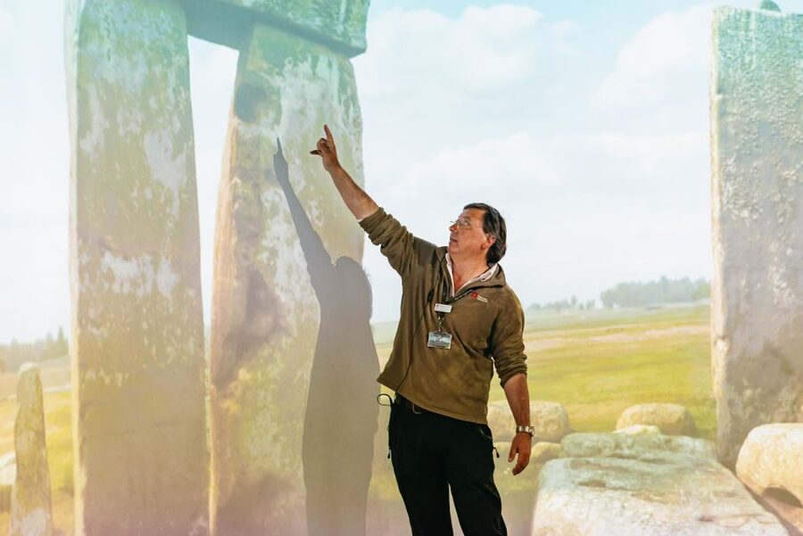 Stonehenge Admission Ticket - The Free Audio Guide App: Turn the Stones Into a Story
