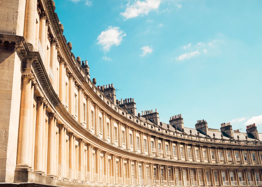 Stonehenge & Bath: Full-Day Coach Tour from London - Panoramic Bath by Coach: Pulteney Bridge and Bath Circus Views