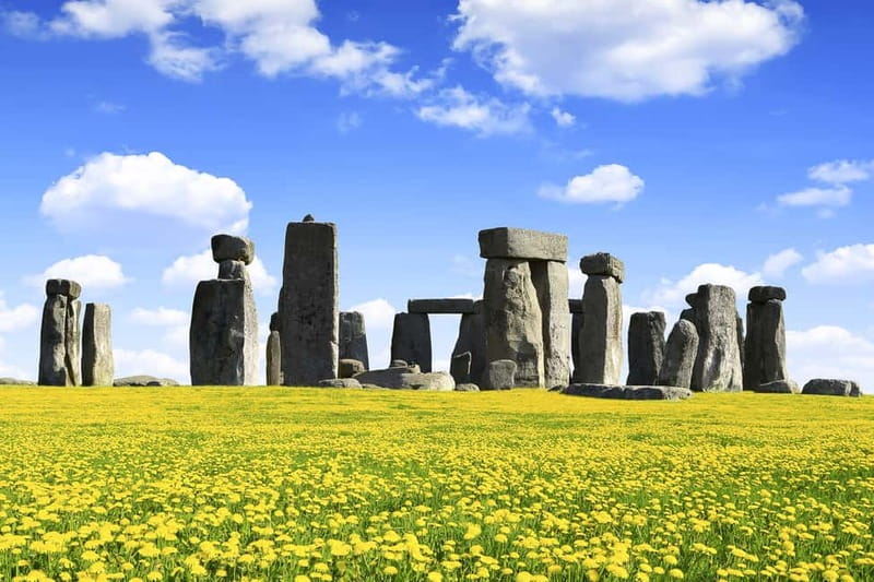 Stonehenge, Bath, Windsor and Roman Baths London Day Tours - Bath and the Roman Baths, Georgian streets plus thermal history