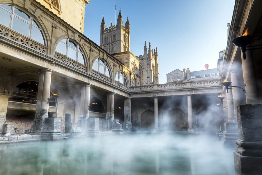 Stonehenge, Bath, Windsor and Roman Baths London Day Tours - Who should book this Stonehenge and Bath or Windsor day trip?