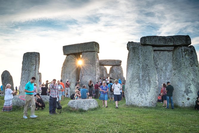 Stonehenge Half-Day Tour from London with Admission - From Victoria to Salisbury Plain, Minus the Public-Transport Puzzle