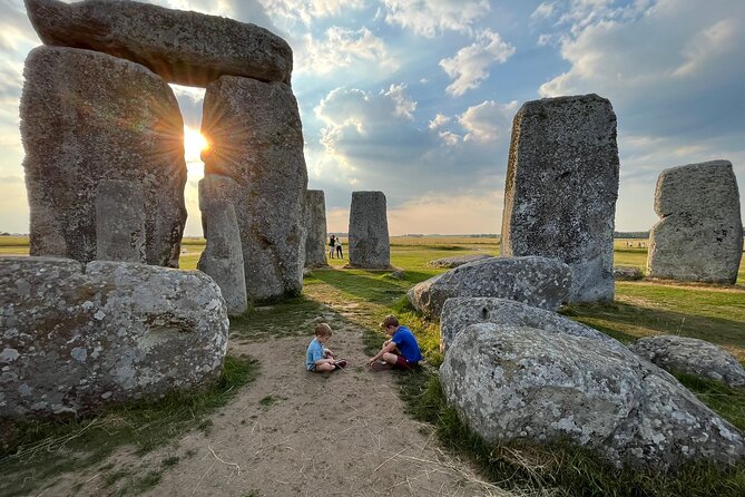 Stonehenge Inner Circle Private Tour from London with Bath Visit - Should you book this Inner Circle Stonehenge and Bath tour?