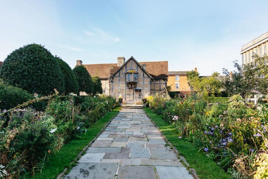 Stratford-upon-Avon: Shakespeare's Birthplace Ticket - Who Should Book This Shakespeare’s Birthplace Ticket?