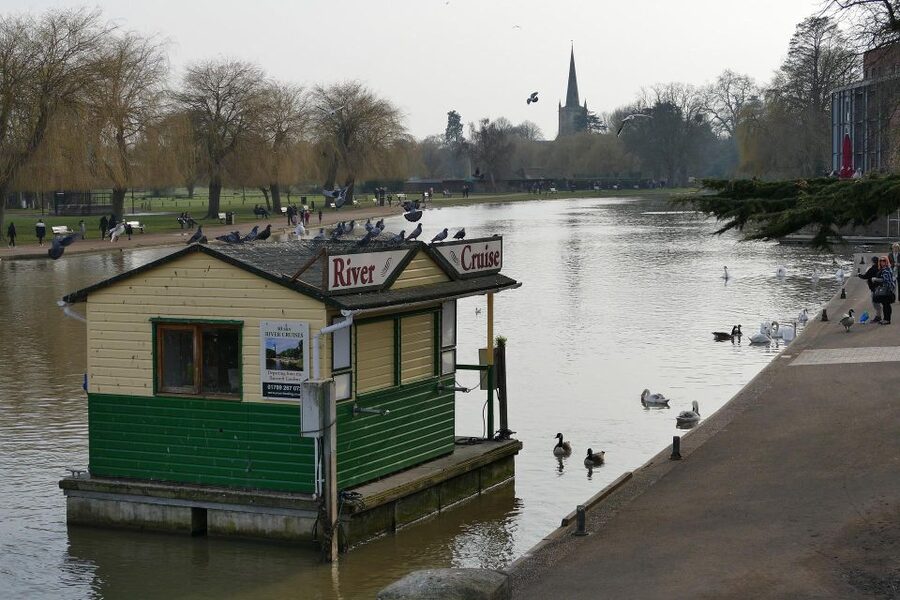 Stratford-Upon-Avon: The Famous Walk Talk Show - Price and Value: Is $16.16 for 90 Minutes a Good Deal?