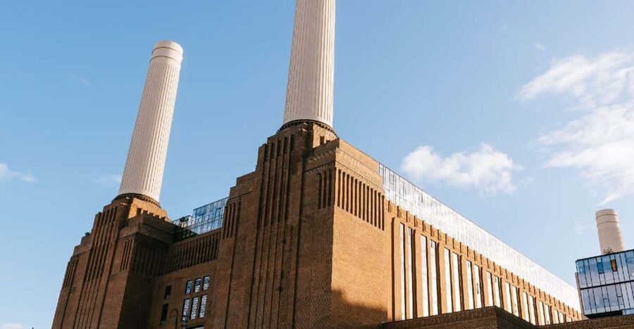 The Chimney Lift at Battersea Power Station - Art Deco Turbine Hall A: the history part that actually sets up the view