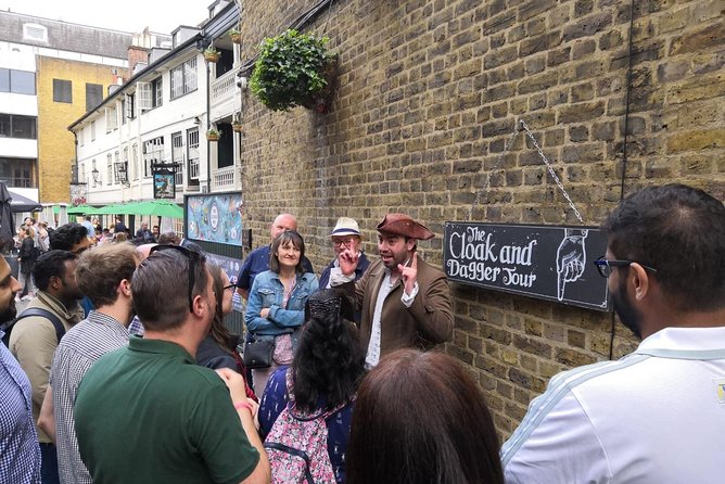 The Cloak and Dagger Tour in London - Borough Market: history you can almost feel under your feet