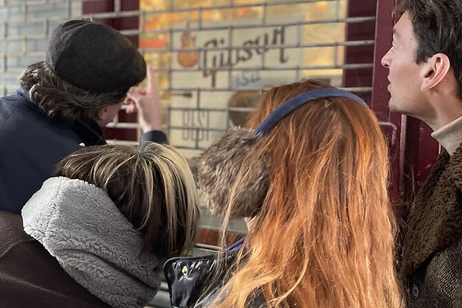 The Great British Rock and Roll Walking Tour - Getting set up: timing, meeting point, and how the tour ends