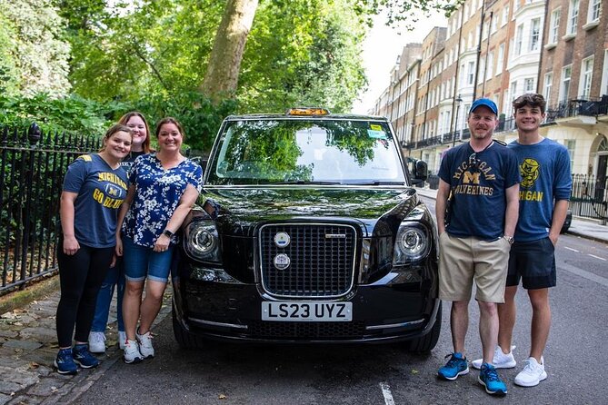 The Premier Classic London: Private 4-Hour Tour in a Black Cab - The Changing of the Guard plan: Horse Guards Parade vs Buckingham Palace by day