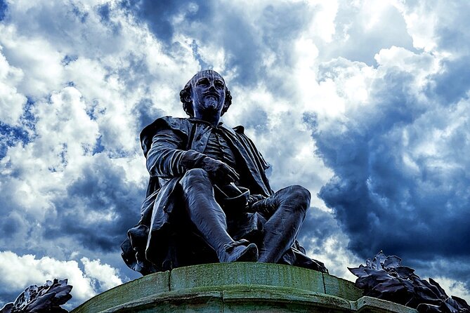 The WalkTalkShow.co.uk - Guided Tour of Stratford upon Avon - Shakespeare’s New Place, what you get and what you do not