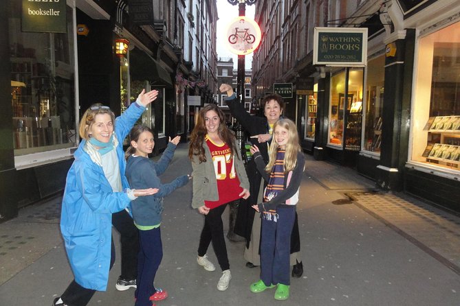 Tour for Muggles The Ultimate Harry Potter Walking Tour in London - Borough Market finale, the second Leaky Cauldron entrance and a smart ending
