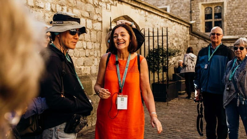 Tower of London Tour with Crown Jewels, plus River Cruise - Key Points You Should Know Before You Go
