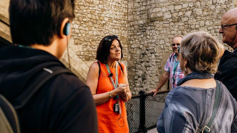 Tower of London Tour with Crown Jewels, plus River Cruise - Inside the Tower: Walking With Context, Not Random Stops