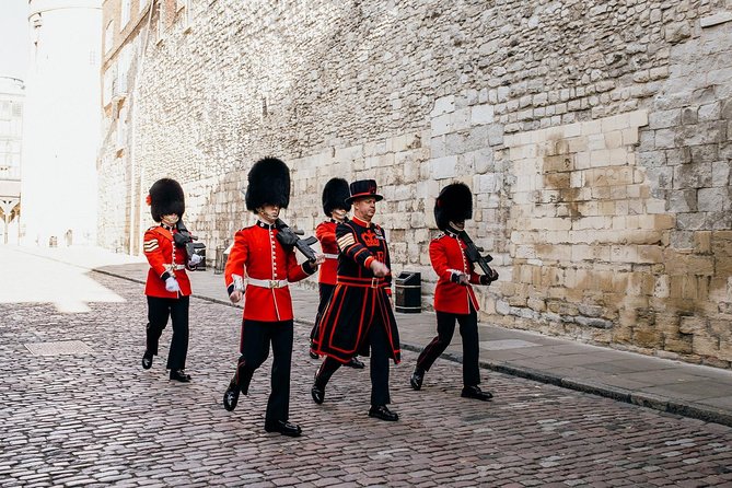 VIP Early Access Opening Ceremony Tower of London & River Cruise - Guides who turn the Tower into a story, not a checklist