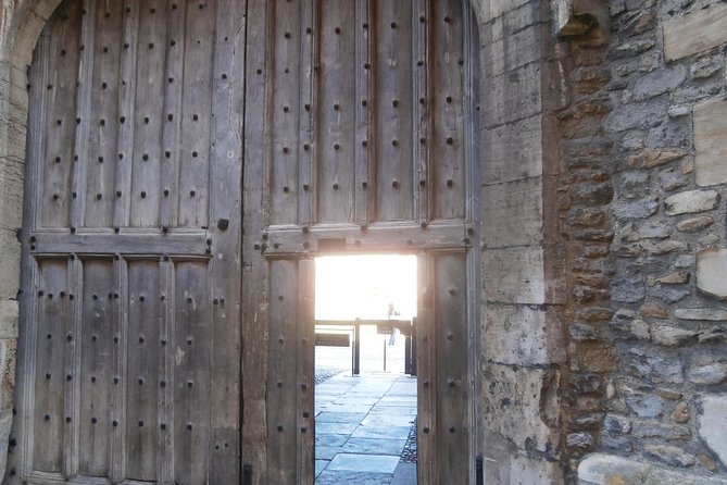 Walking Tour of Cambridge - What Makes the Guides So Good for Real People