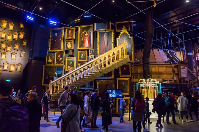 Warner Bros. Studio Harry Potter Tour with Superior Transport from London - London Victoria to Watford: what the coach setup really gives you