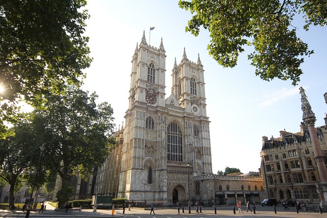 Westminster Abbey Entrance Ticket Including Audio Guide - Extra add-ons: the Queen’s Diamond Jubilee Galleries and the upper level museum