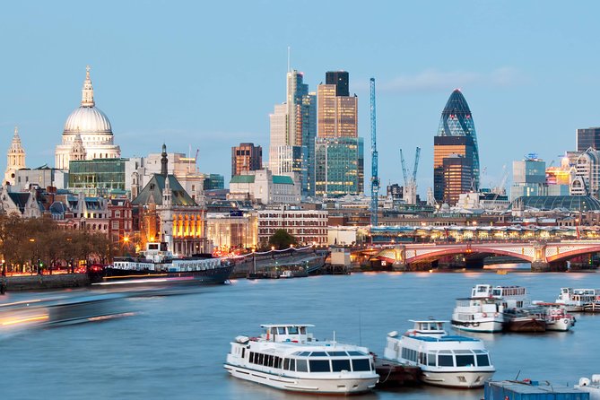 Westminster to Greenwich Sightseeing Thames Cruise in London - The onboard commentary: what to expect, and how to make it work