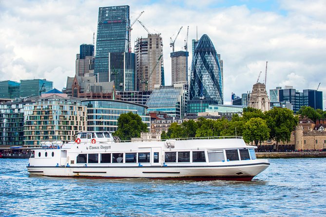 Westminster to Greenwich Sightseeing Thames Cruise in London - Greenwich arrival: you can disembark and keep exploring